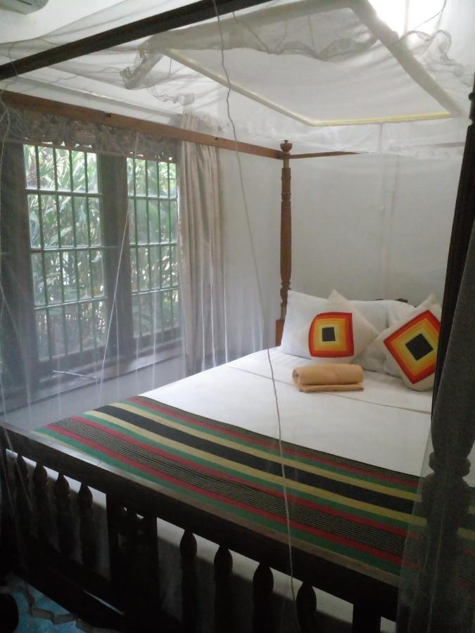 Traditional Kandyan House エクステリア 写真