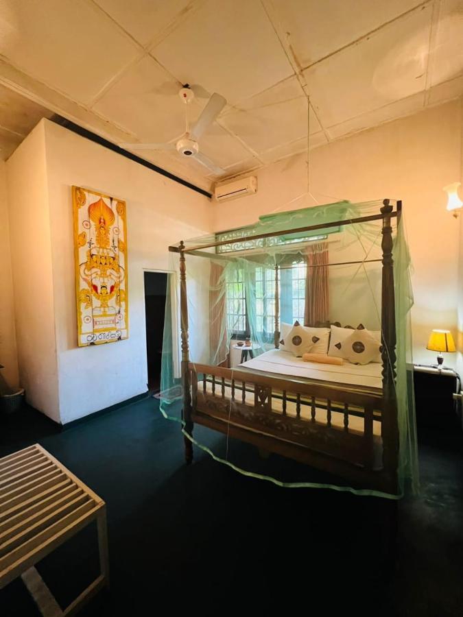 Traditional Kandyan House エクステリア 写真
