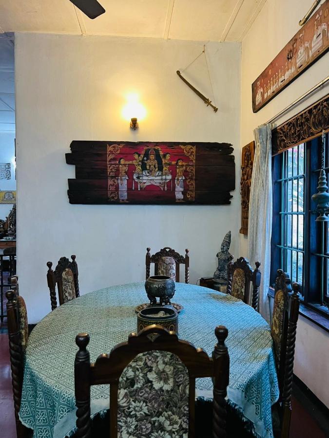 Traditional Kandyan House エクステリア 写真