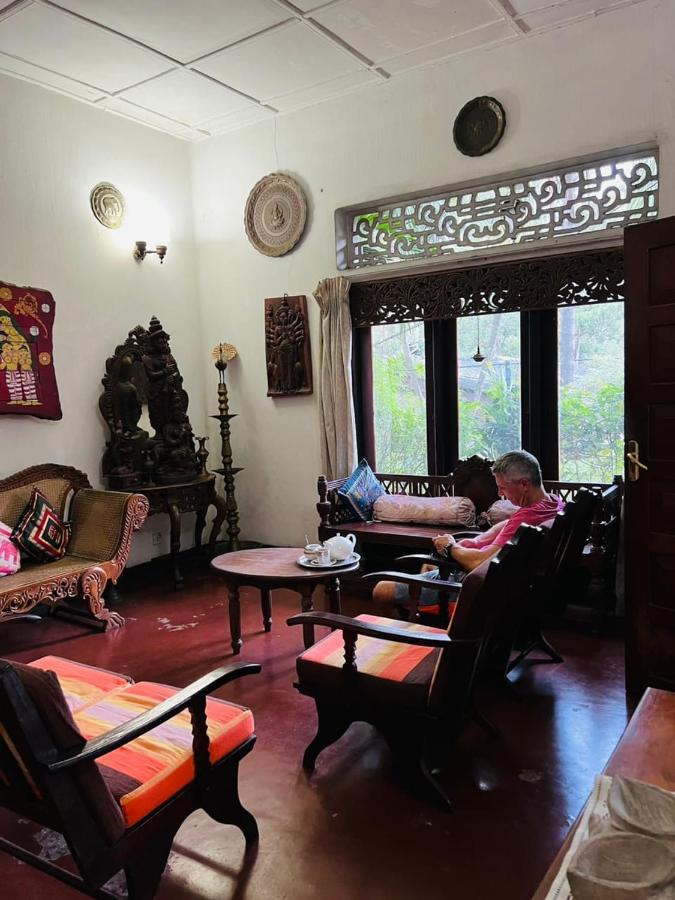 Traditional Kandyan House エクステリア 写真