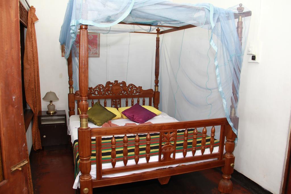 Traditional Kandyan House 部屋 写真